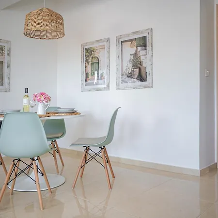 דירה Anna Maria *